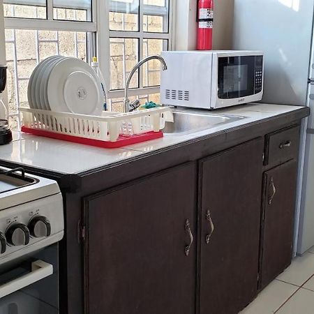 Roseau Hostel & Beach Front Property Екстер'єр фото
